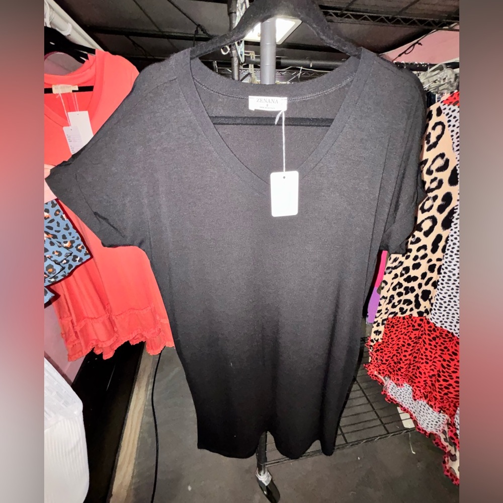 Zenana Black V-Neck Dress with pockets NWT